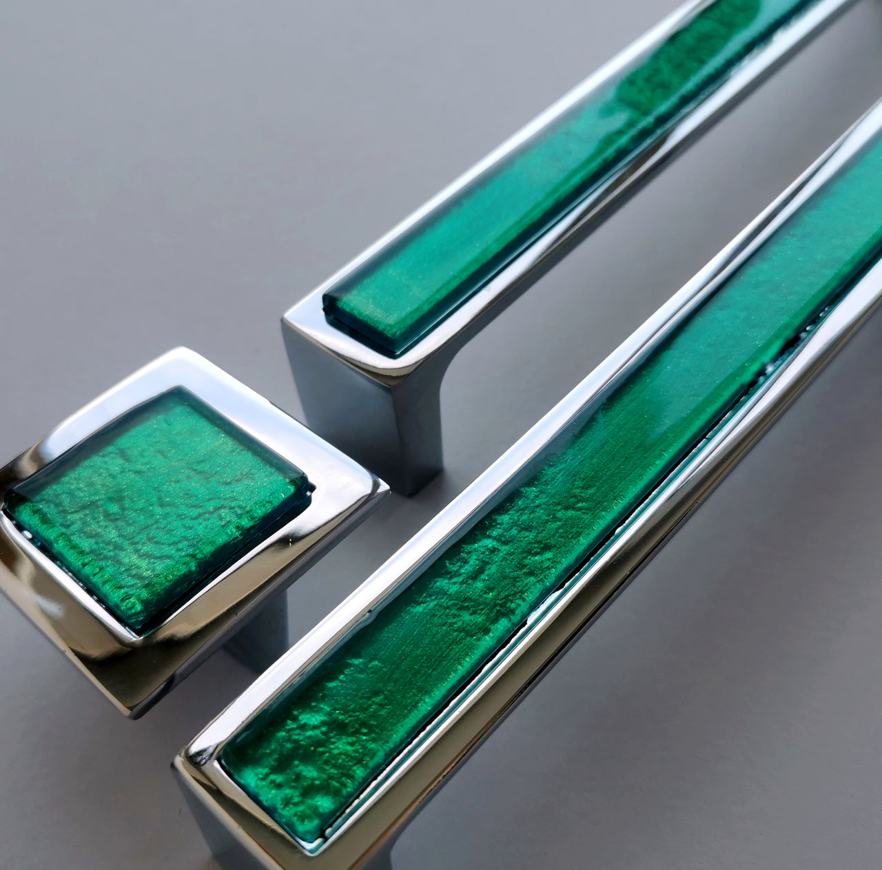 Modern Jade Green Glass Pop-up Pull/Knob. Pop-up Glass Handles - 0018