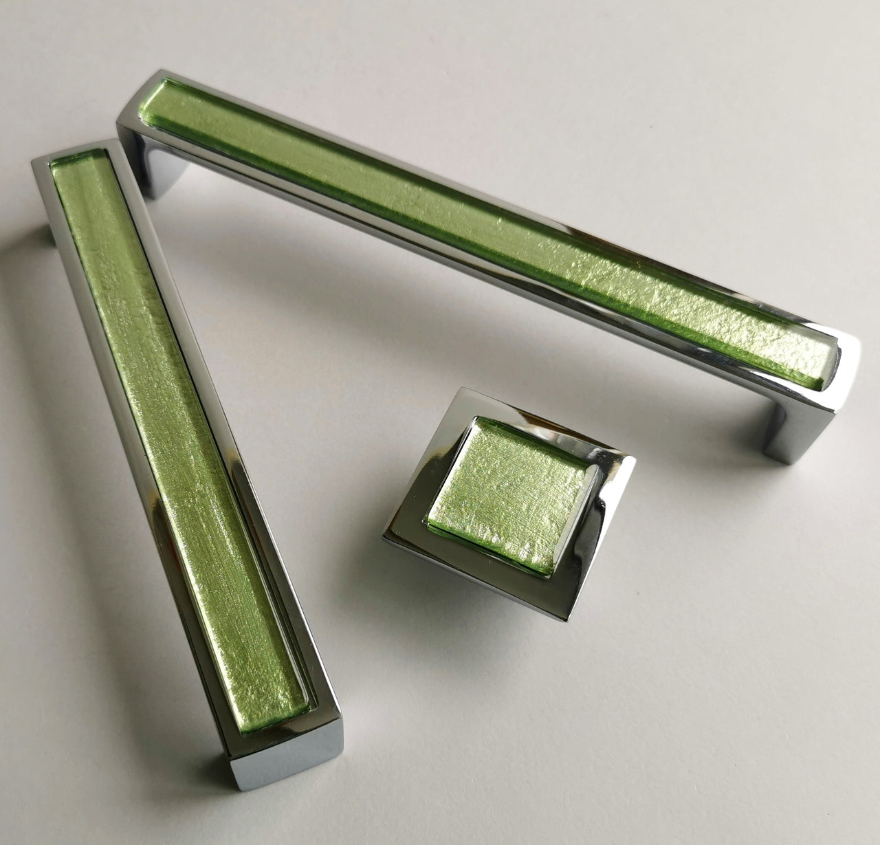 Modern Golden Mint Fused Glass Pop-up Pull/Knob. Pop-up Glass Handles - 0050