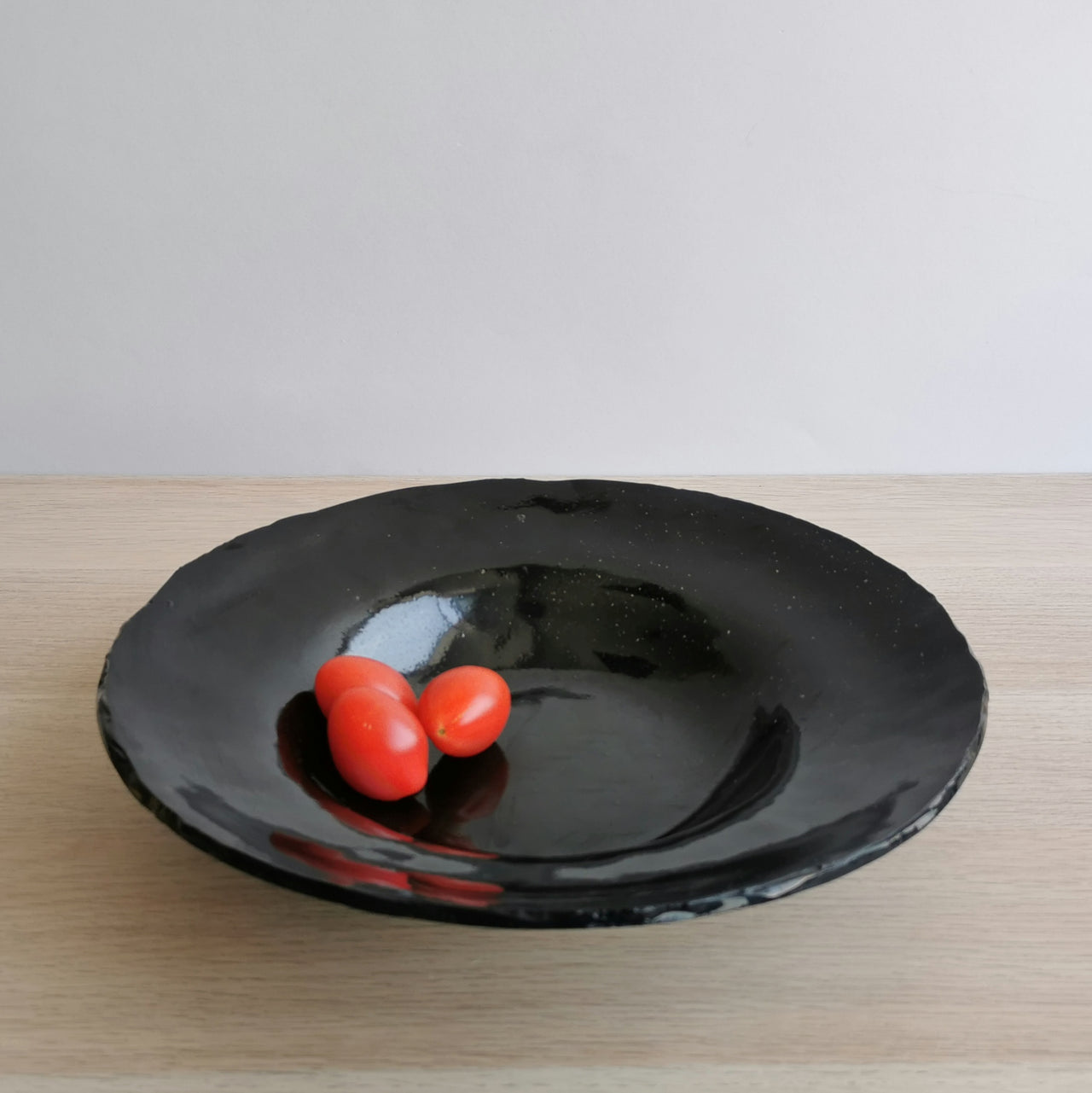 Pasta Minimalist Black Glass Bowl. Black Glass Pasta Bowl - 11 7/16" (29cm.)