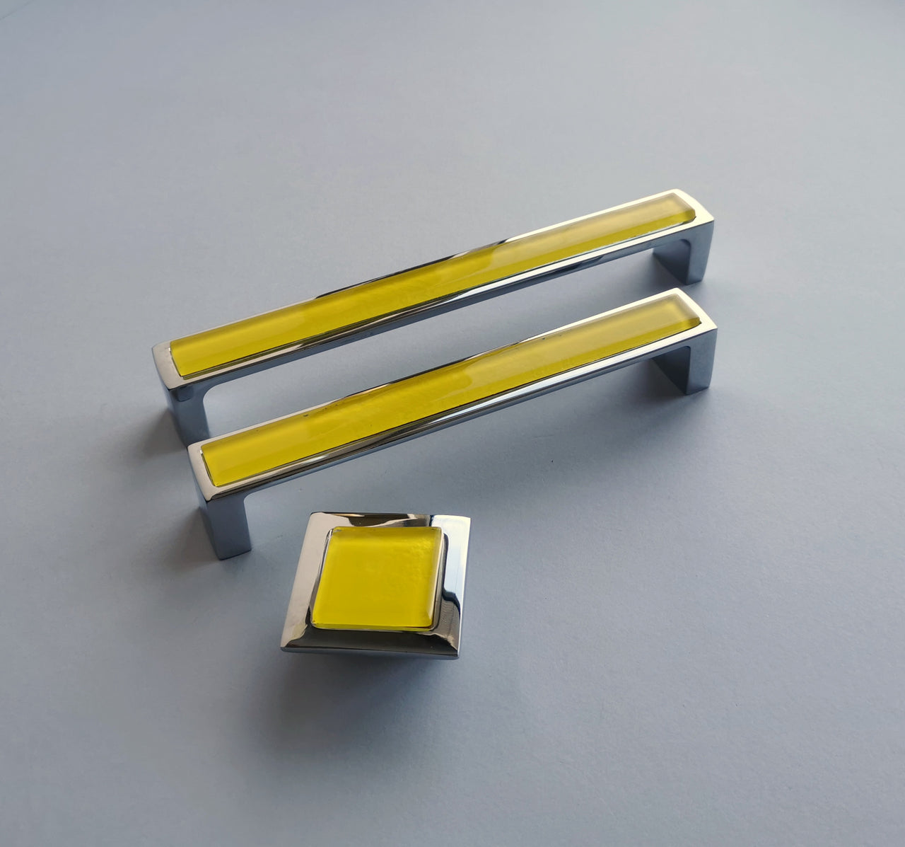 Modern Sunny Yellow Fused Glass Pop-up Pull/Knob. Pop-up Glass Handles - 0044