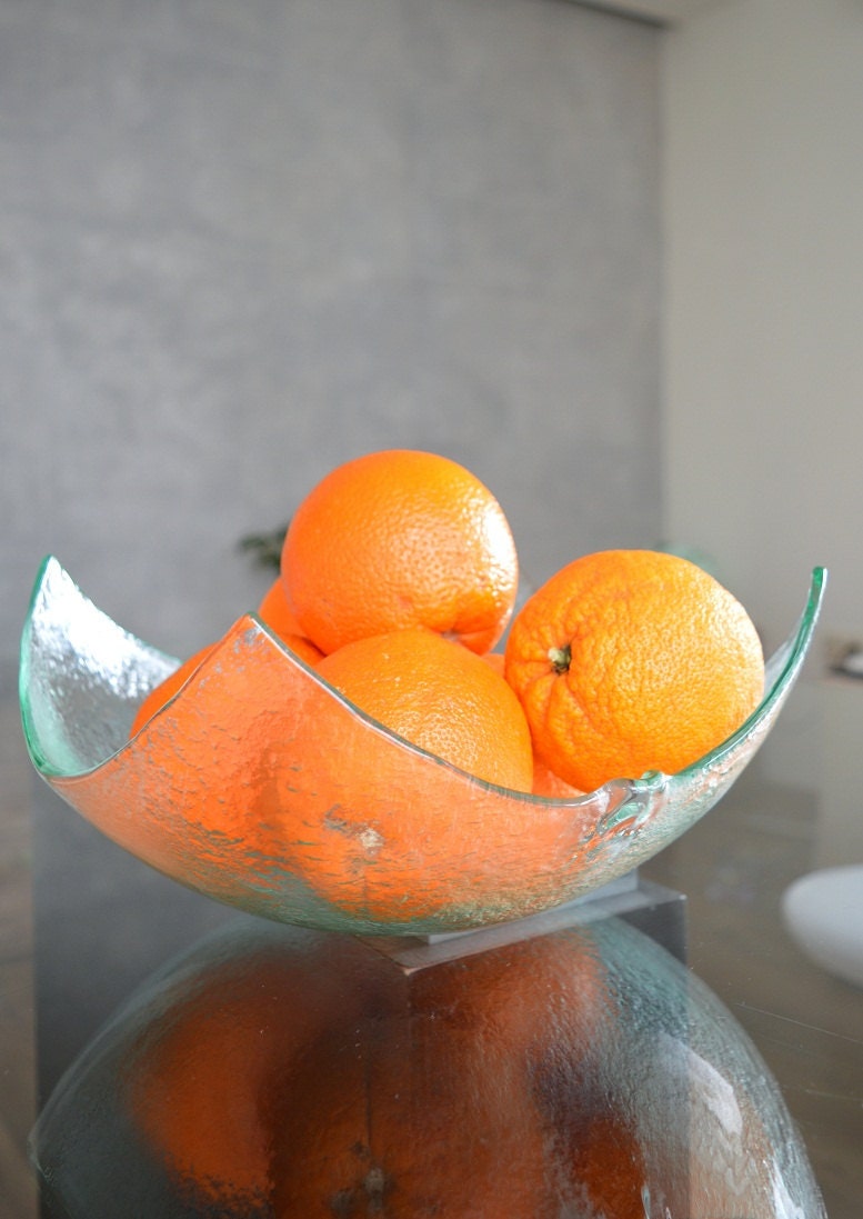 Modern Minimalist Fused Glass Fruit Bowl. Centerpiece Salad Bowl. Mininalist Glass Bowl. Transparent Fused Glass Bowl. Clear Glass Bowl L
