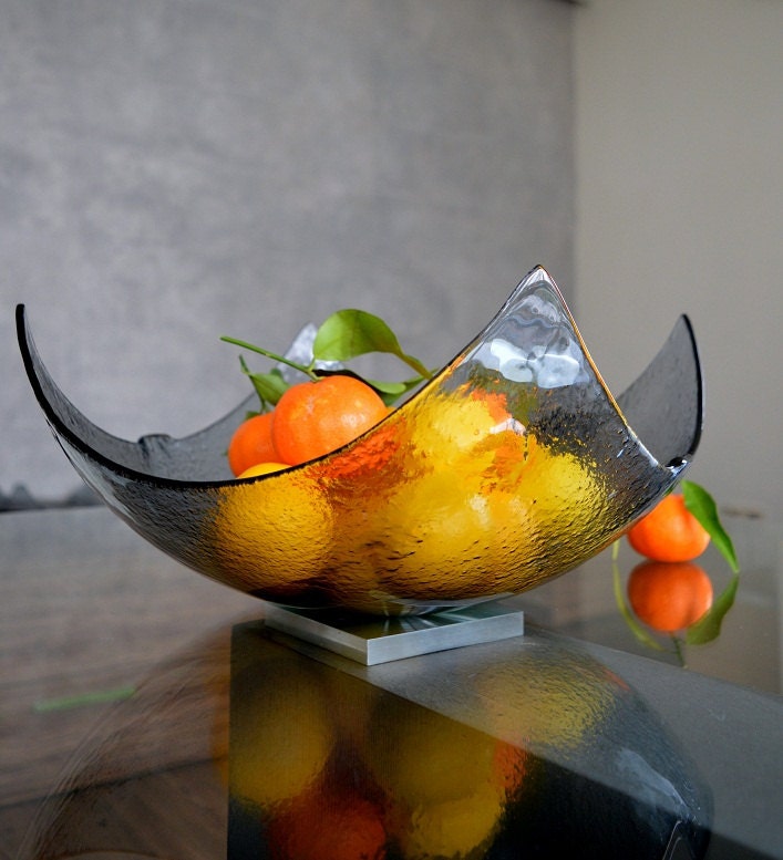 Modern Minimalist Fused Glass Fruit Bowl. Centerpiece Salad Bowl. Mininalist Glass Bowl. Grey Fused Glass Bowl. Designer Fruitbowl XXL