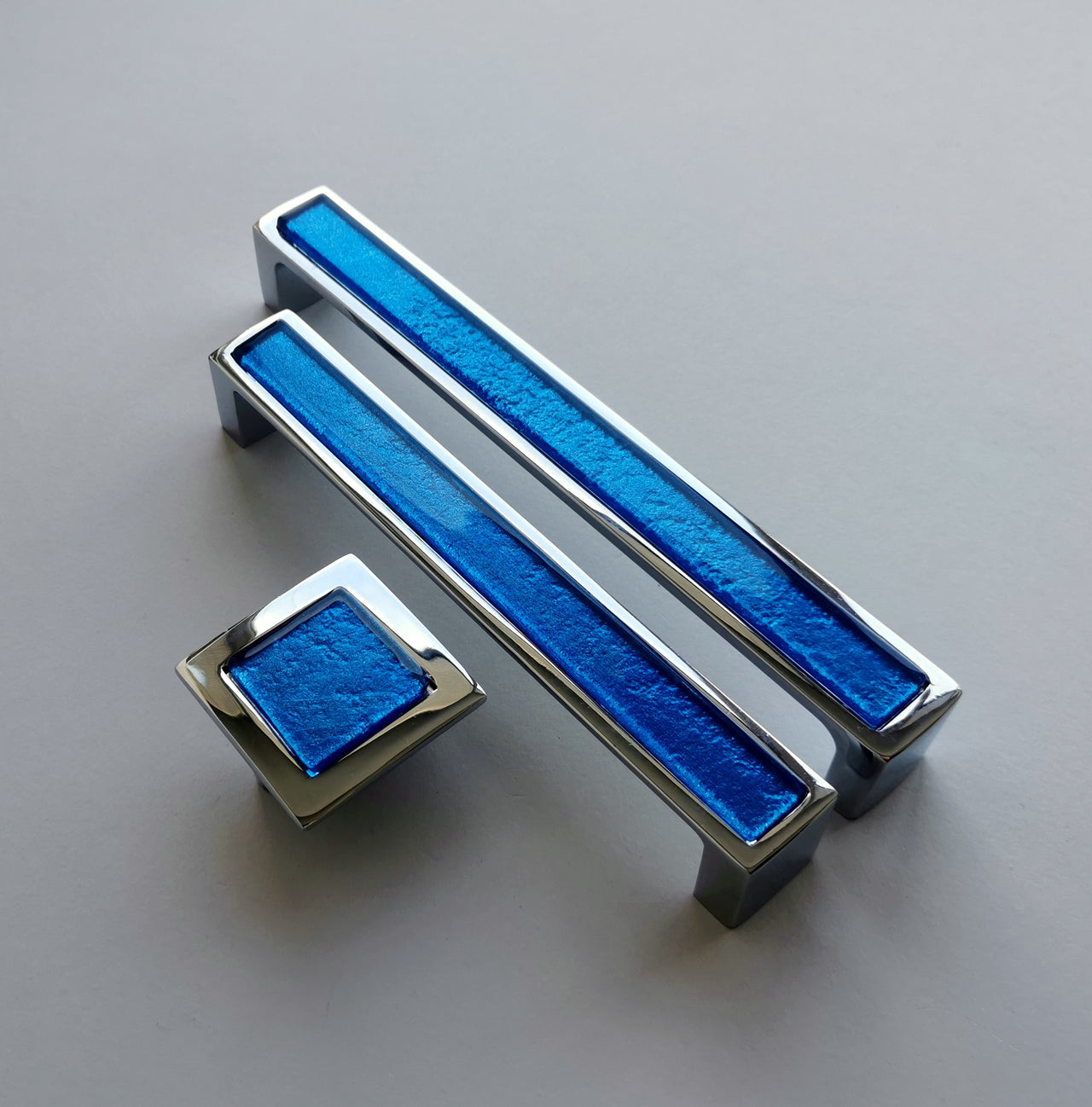 Modern Cobalt Blue Glass Pop-up Pull/Knob. Pop-up Glass Handles - 0021