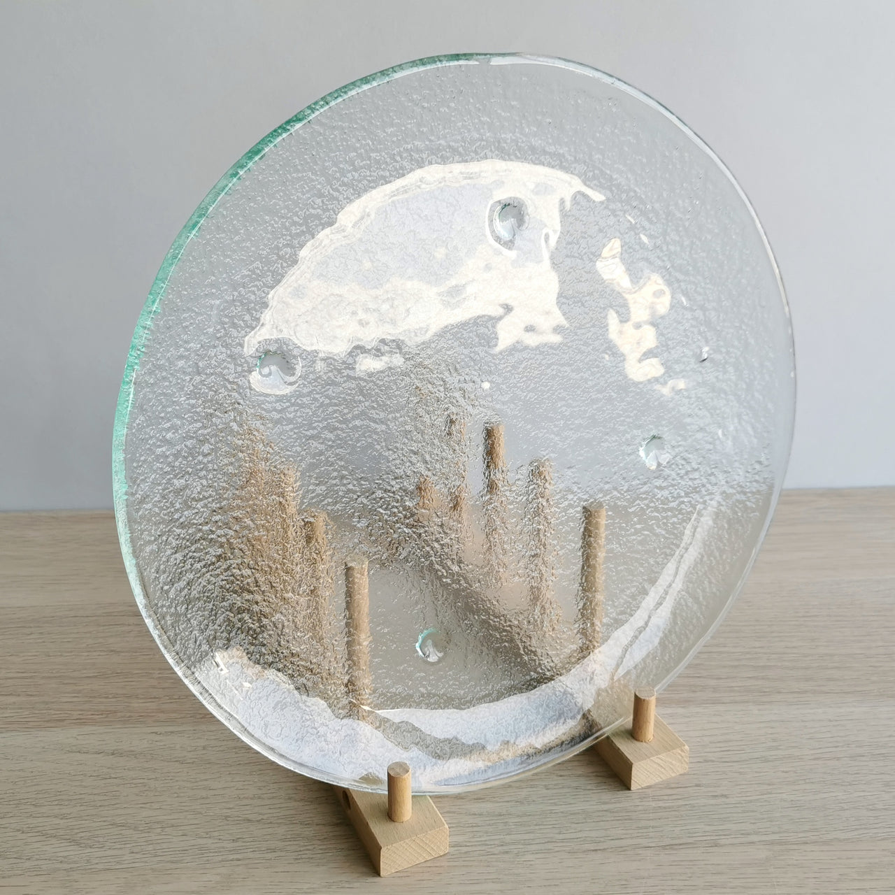 Merry Minimalist Clear Glass Platter. Transparent Glass Platter - 11 13/16" (30cm.)