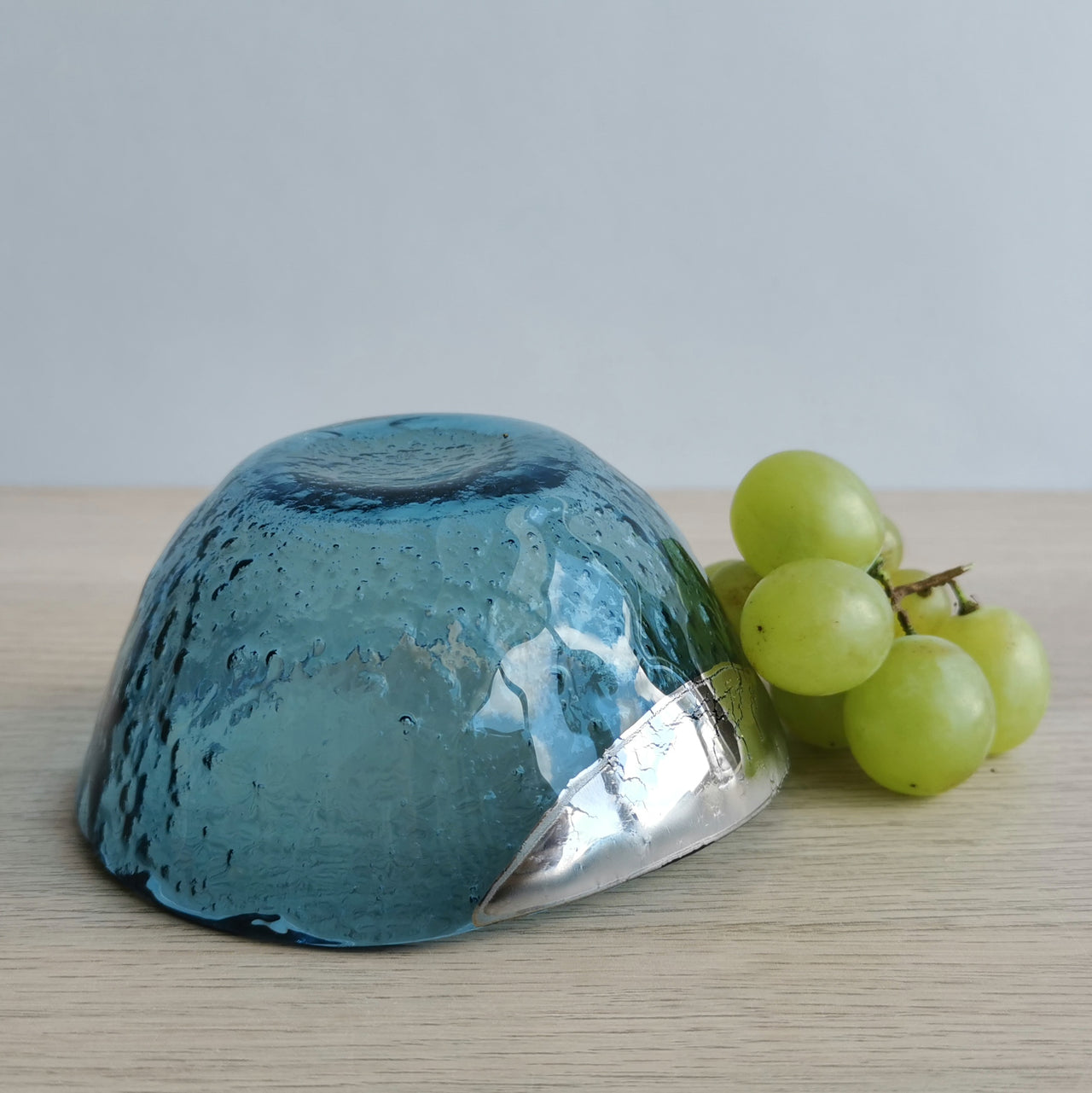 Vanilla Minimalist Sky Blue&Platinum Glass Bowl. Small Blue&Platinum Glass Ice-Cream Bowl - 4 15/16" (12,5cm.)