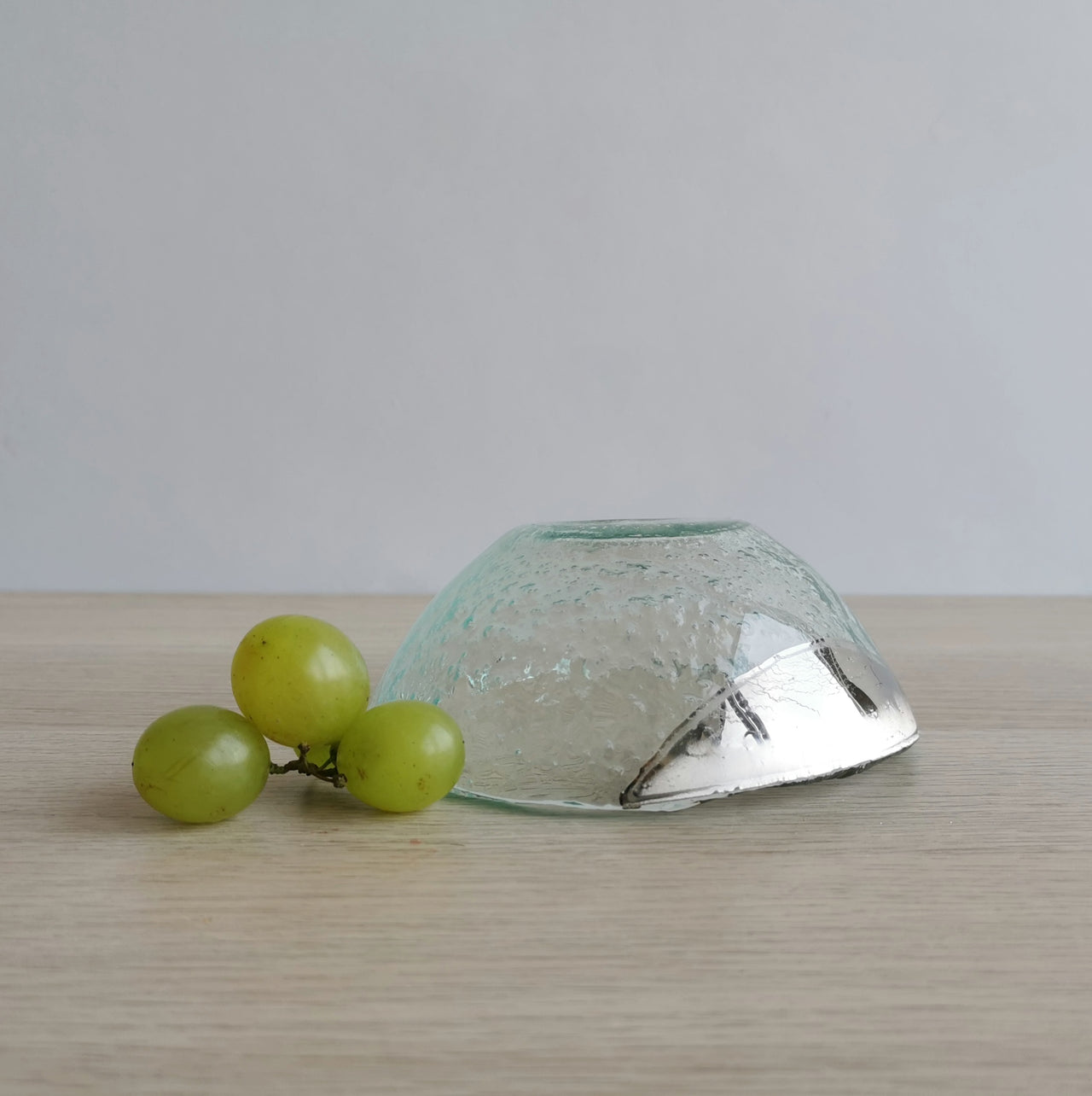 Merry Minimalist Transparent&Platinum Glass Bowl. Transparent&Platinum Glass Rice Bowl - 4 15/16" (12,5cm.)